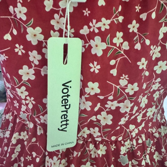 Red and White Spaghetti Strap Sundress - Picture 9 of 9